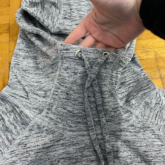 90 degree grey sweatshirt - Picture 2 of 6